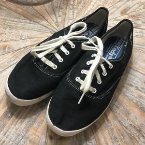 | Keds | Women’s Black Cloth Shoes Size 7